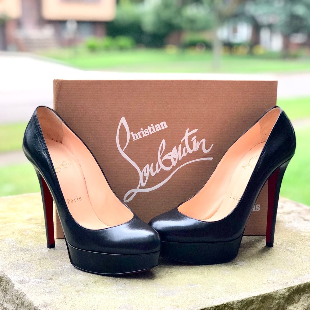 Beautiful CHRISTIAN LOUBOUTIN PUMPS
